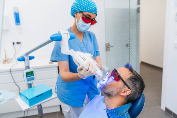 Best Emergency Gum Treatment in Mason City, IL